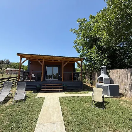 펜션 Tiny House Neny Fruska Gora *